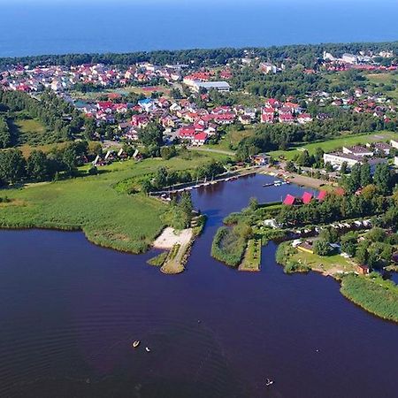Stanica Wodna Hotel Dźwirzyno Buitenkant foto