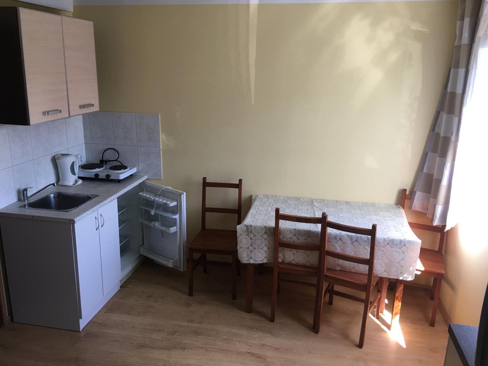 Stanica Wodna Hotel Dźwirzyno Buitenkant foto