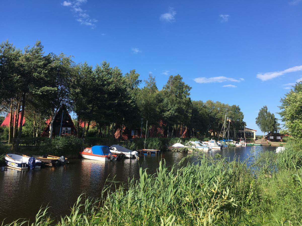 Stanica Wodna Hotel Dźwirzyno Buitenkant foto